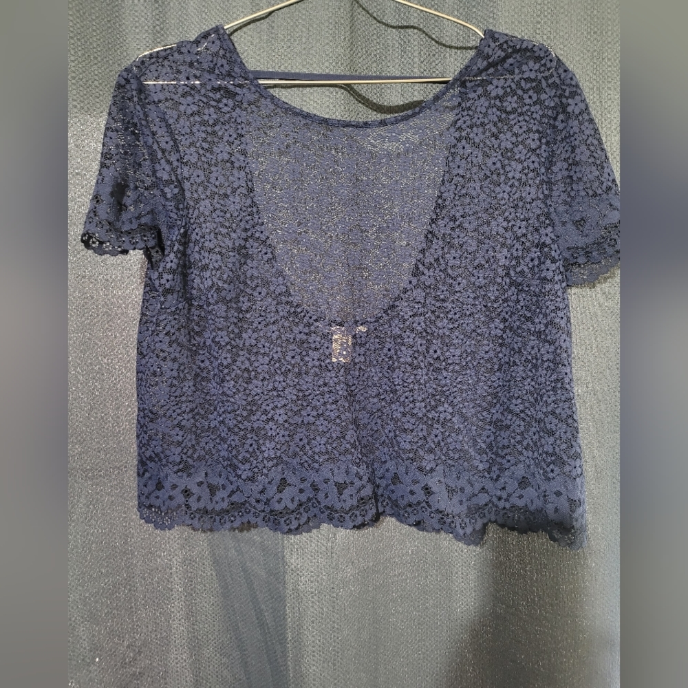 Blouse - Picture 2 of 2